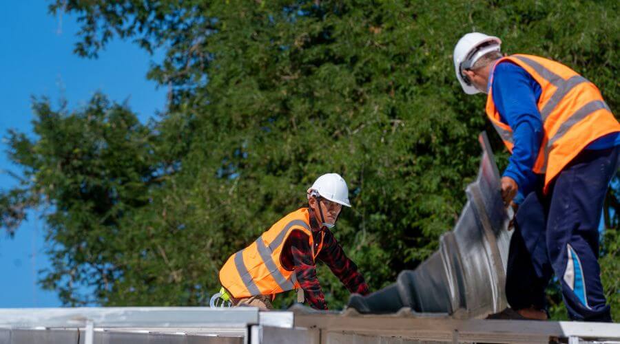 Professional Flat Roofing Installation in Bernard, ME